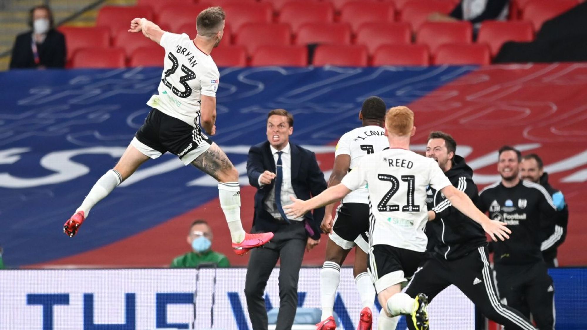 尤其是在 尤其是在